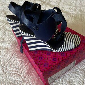 Tory Burch Maritime 100mm Wedge Sandals, size 6.5
